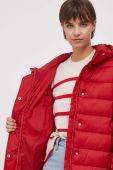 Куртка United Colors of Benetton жіноча колір червоний перехідна