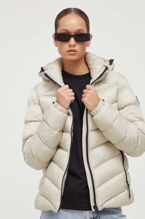 Куртка Superdry жіноча колір бежевий перехідна (3489613) Куртка Superdry жіноча колір бежевий перехідна (3489613)