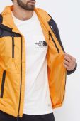 Куртка The North Face чоловіча колір жовтий перехідна Куртка The North Face чоловіча колір жовтий перехідна