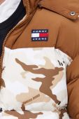 Пухова куртка Tommy Jeans чоловіча колір коричневий зимова Пухова куртка Tommy Jeans чоловіча колір коричневий зимова