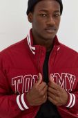Куртка-бомбер Tommy Jeans чоловічий колір бордовий перехідна