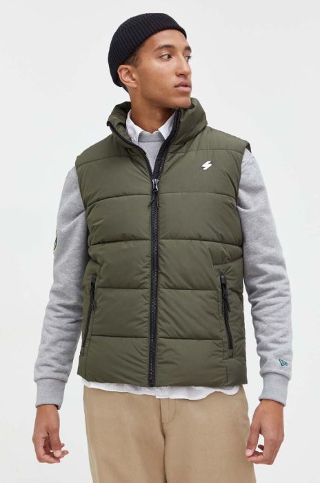 Безрукавка Superdry чоловічий колір зелений зимовий Безрукавка Superdry чоловічий колір зелений зимовий