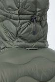 Пухова куртка Peak Performance чоловіча колір зелений зимова (3617993)