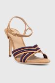 Замшеві сандалі Lauren Ralph Lauren Madelaine колір бежевий 802912329003 Замшеві сандалі Lauren Ralph Lauren Madelaine колір бежевий 802912329003