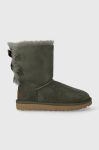 Замшеві чоботи UGG Bailey Bow II колір зелений 1016225 Замшеві чоботи UGG Bailey Bow II колір зелений 1016225