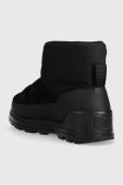 Зимові чоботи UGG Classic Klamath Mini колір чорний 1143932 Зимові чоботи UGG Classic Klamath Mini колір чорний 1143932
