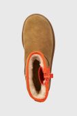 Замшеві чоботи UGG Classic Mini Zipper Tape Logo колір коричневий 1144034 Замшеві чоботи UGG Classic Mini Zipper Tape Logo колір коричневий 1144034