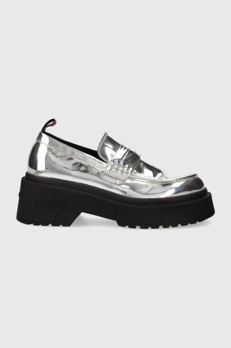 Мокасини Tommy Jeans TJW CHUNKY LOAFER METALLIC жіночі колір срібний на платформі EN0EN02321 Мокасини Tommy Jeans TJW CHUNKY LOAFER METALLIC жіночі колір срібний на платформі EN0EN02321