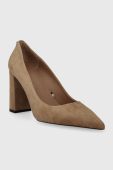 Замшеві туфлі BOSS Janet Pump 90 колір бежевий каблук блок 50503640 Замшеві туфлі BOSS Janet Pump 90 колір бежевий каблук блок 50503640