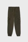 Дитячі штани Mayoral cargo колір зелений однотонні Дитячі штани Mayoral cargo колір зелений однотонні
