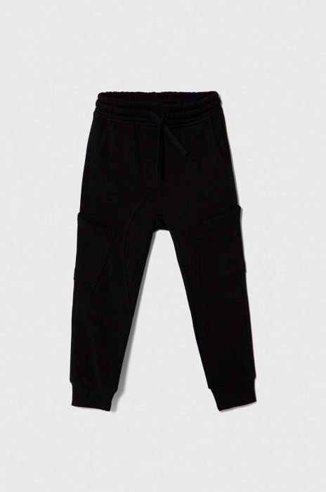 Штани United Colors of Benetton колір чорний однотонні (3389400) Штани United Colors of Benetton колір чорний однотонні (3389400)