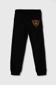 Дитячі бавовняні штани Guess колір чорний з аплікацією (3602670) Дитячі бавовняні штани Guess колір чорний з аплікацією (3602670)