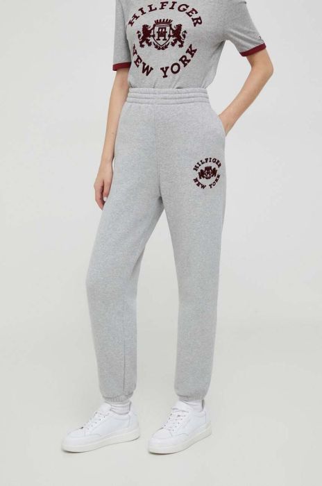 Спортивні штани Tommy Hilfiger колір сірий з аплікацією