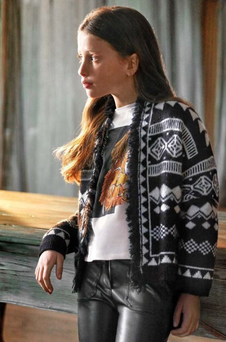 Дитячий кардиган Mayoral колір чорний (3411692) Дитячий кардиган Mayoral колір чорний (3411692)