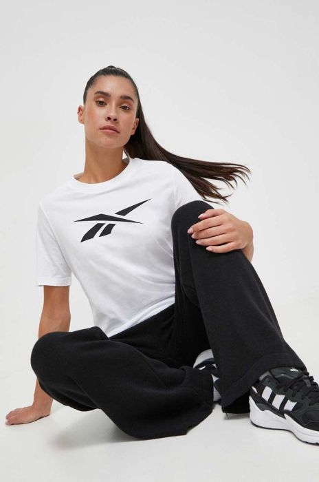 Бавовняна футболка Reebok жіночий колір білий Бавовняна футболка Reebok жіночий колір білий
