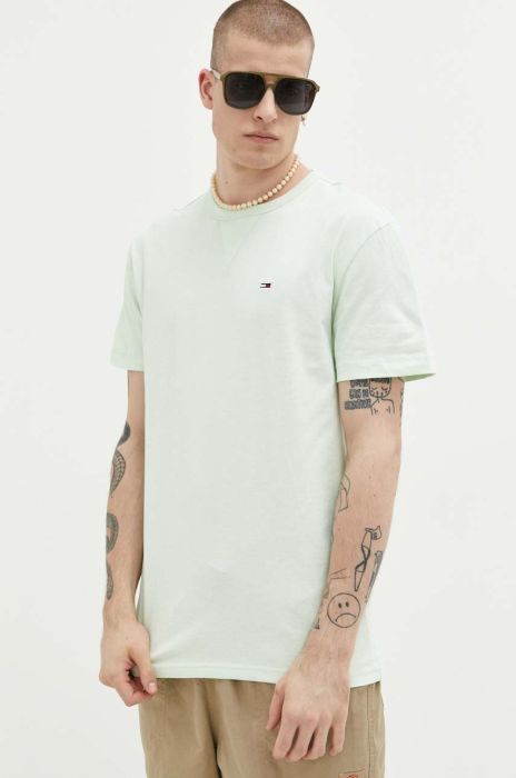 Бавовняна футболка Tommy Jeans колір зелений з аплікацією (3253915) Бавовняна футболка Tommy Jeans колір зелений з аплікацією (3253915)