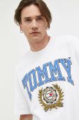 Бавовняна футболка Tommy Jeans колір бежевий з аплікацією (3294489) Бавовняна футболка Tommy Jeans колір бежевий з аплікацією (3294489)
