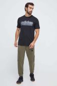 Бавовняна футболка adidas чоловічий колір чорний з принтом (3626484)