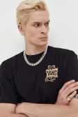 Бавовняна футболка Vans колір чорний з принтом (3565000) Бавовняна футболка Vans колір чорний з принтом (3565000)