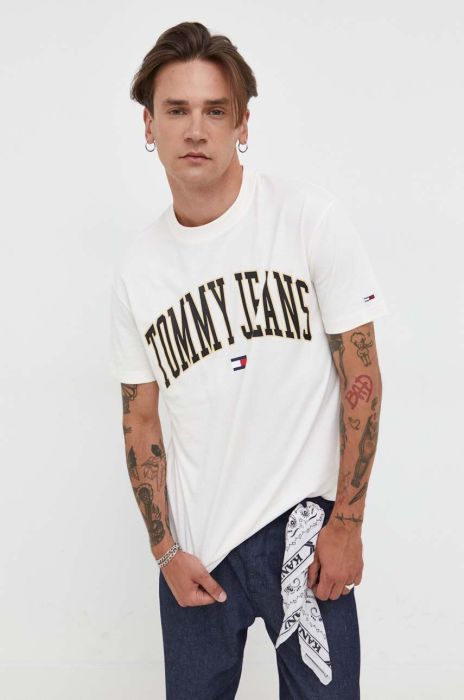 Бавовняна футболка Tommy Jeans колір бежевий з принтом (3543036) Бавовняна футболка Tommy Jeans колір бежевий з принтом (3543036)