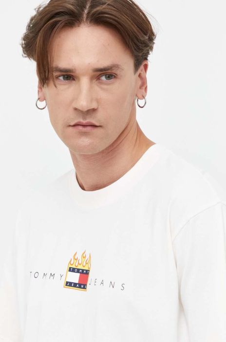 Бавовняна футболка Tommy Jeans чоловічий колір бежевий з принтом (3633709) Бавовняна футболка Tommy Jeans чоловічий колір бежевий з принтом (3633709)