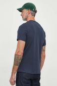 Бавовняна футболка Barbour колір синій з принтом