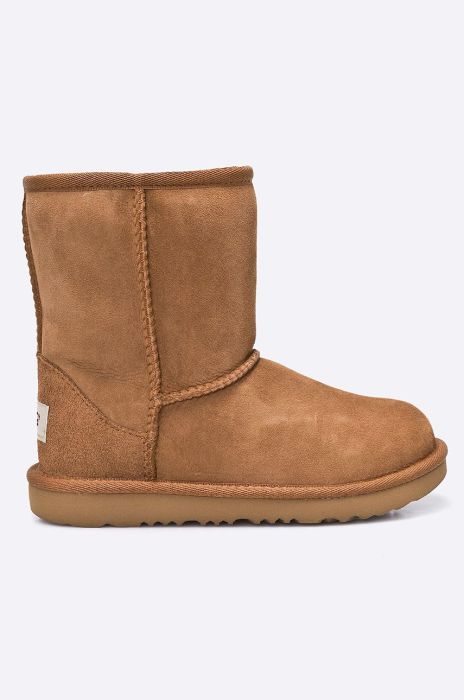 UGG - Зимове взуття Classic II dzieci?ce колір коричневий UGG - Зимове взуття Classic II dzieci?ce колір коричневий