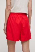 Шорти з домішкою льону Medicine жіночі колір червоний однотонні середня посадка