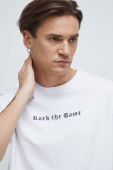 Бавовняна футболка Medicine чоловічий колір білий з принтом (3205921)