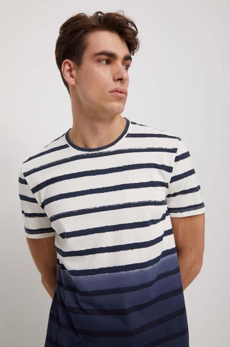 Бавовняна футболка Medicine чоловічий колір білий з принтом (3239792) Бавовняна футболка Medicine чоловічий колір білий з принтом (3239792)