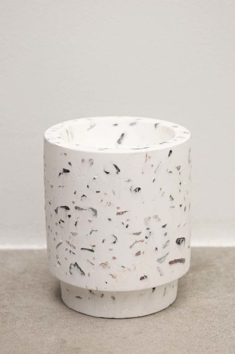 Medicine Ароматизована свічка Essential колір барвистий (2715141) Medicine Ароматизована свічка Essential колір барвистий (2715141)