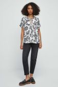 Блузка Medicine жіноча колір білий візерунок (3401897) Блузка Medicine жіноча колір білий візерунок (3401897)
