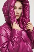 Пухове пальто Medicine жіночий колір рожевий зимовий Пухове пальто Medicine жіночий колір рожевий зимовий