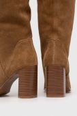 Замшеві чоботи Medicine жіночі колір коричневий каблук блок Замшеві чоботи Medicine жіночі колір коричневий каблук блок