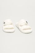 Шльопанці Crocs Classic Crocs Sandal колір білий 206761
