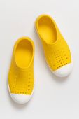 Дитячі кеди Native колір жовтий (1412978) Дитячі кеди Native колір жовтий (1412978)