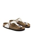 Шкіряні в'єтнамки Birkenstock Gizeh жіночі колір бежевий на плоскому ходу Narrow Width 943873-pearl.wht Шкіряні в'єтнамки Birkenstock Gizeh жіночі колір бежевий на плоскому ходу Narrow Width 943873-pearl.wht