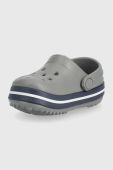 Дитячі шльопанці Crocs колір сірий (2125901) Дитячі шльопанці Crocs колір сірий (2125901)