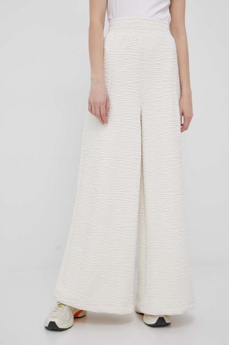 Штани Puma Snow Tiger 533476 жіночі колір бежевий широке висока посадка 533476-02 Штани Puma Snow Tiger 533476 жіночі колір бежевий широке висока посадка 533476-02