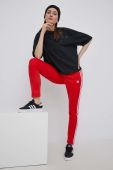 Штани adidas Originals HF1992 жіночі колір червоний з аплікацією HF1992-VIVRED Штани adidas Originals HF1992 жіночі колір червоний з аплікацією HF1992-VIVRED