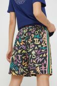 Шорти adidas Originals Pride HC3087 візерунок колір барвистий