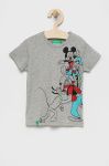 Дитяча бавовняна футболка United Colors of Benetton колір сірий з принтом (2314957) Дитяча бавовняна футболка United Colors of Benetton колір сірий з принтом (2314957)
