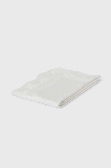 Ковдра для немовлят Mayoral Newborn колір бежевий (2964027) Ковдра для немовлят Mayoral Newborn колір бежевий (2964027)