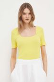 Футболка United Colors of Benetton жіночий колір жовтий