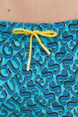 Купальні шорти Guess колір блакитний (3018038) Купальні шорти Guess колір блакитний (3018038)