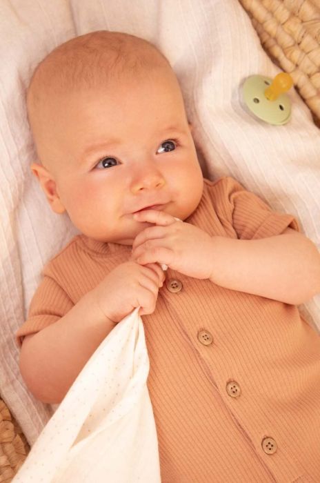 Комбінезон для немовлят Coccodrillo колір помаранчевий (3284816) Комбінезон для немовлят Coccodrillo колір помаранчевий (3284816)