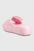 Шльопанці Steve Madden Swoosh жіночі колір рожевий на платформі SM11002446