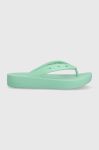 В'єтнамки Crocs Classic Platform Flip жіночі колір бірюзовий на платформі 207714 207714.3UG-3UG В'єтнамки Crocs Classic Platform Flip жіночі колір бірюзовий на платформі 207714 207714.3UG-3UG