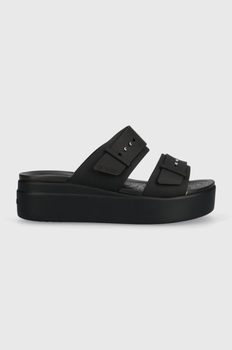Шльопанці Crocs Brooklyn Low Wedge Sandal жіночі колір чорний на платформі 207431 Шльопанці Crocs Brooklyn Low Wedge Sandal жіночі колір чорний на платформі 207431