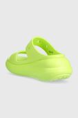 Шльопанці Crocs CLASSIC CRUSH SANDAL жіночі колір зелений на платформі 207670 207670.3UH-3UH